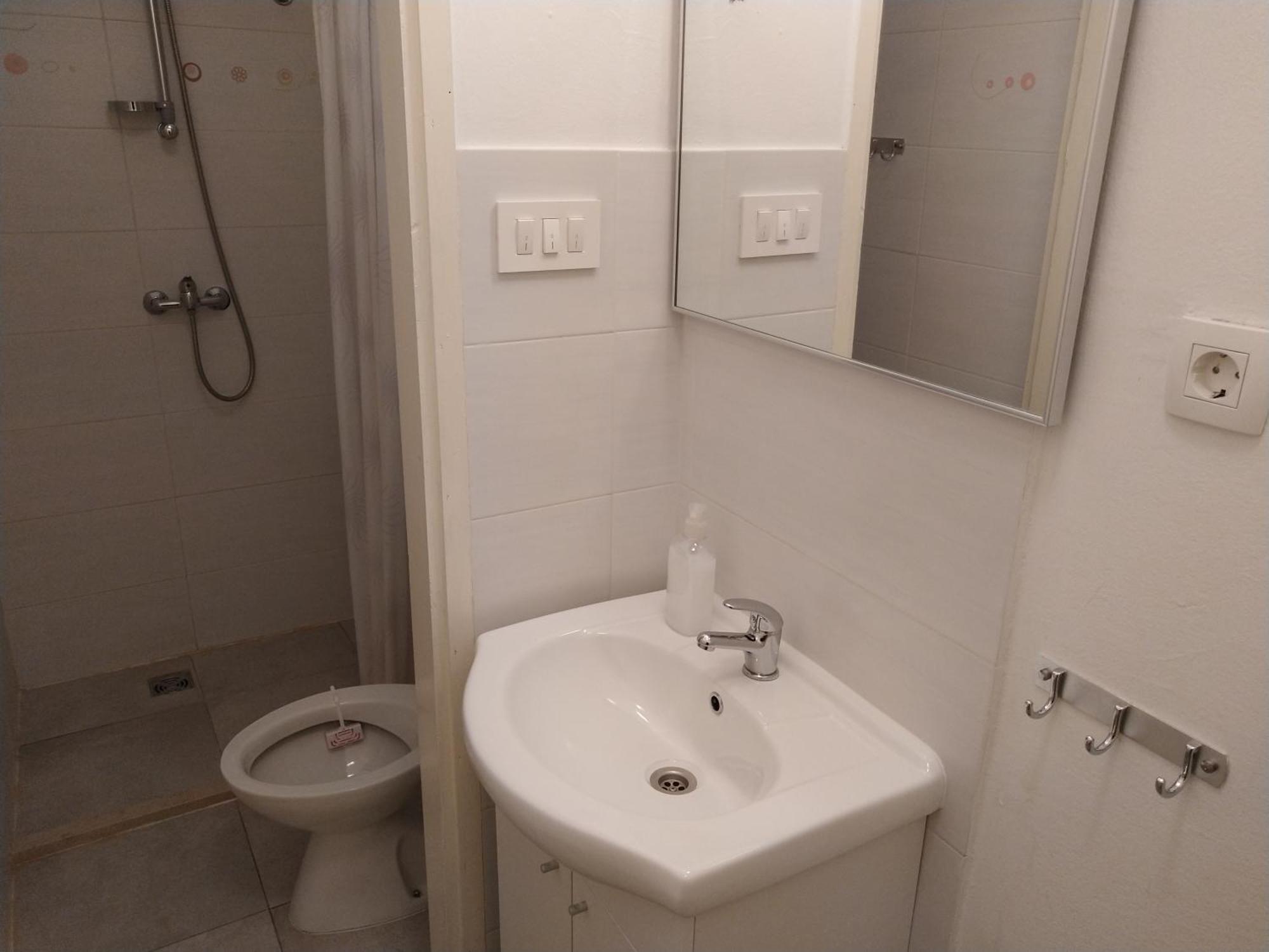 Studio-Apartman Ella 波雷奇 外观 照片